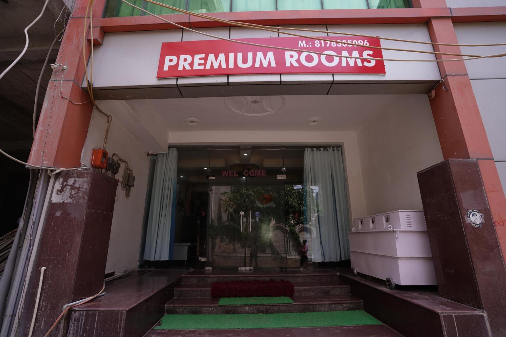 Hotel Lecston @Yashobhoomi Dwarka Sector - 25 Metro Station Delhi  Exterior foto